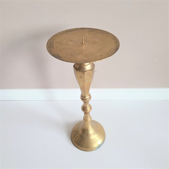 Hosley large 15'' tall vintage brass candleholder with saucer. - Picture 4 of 5